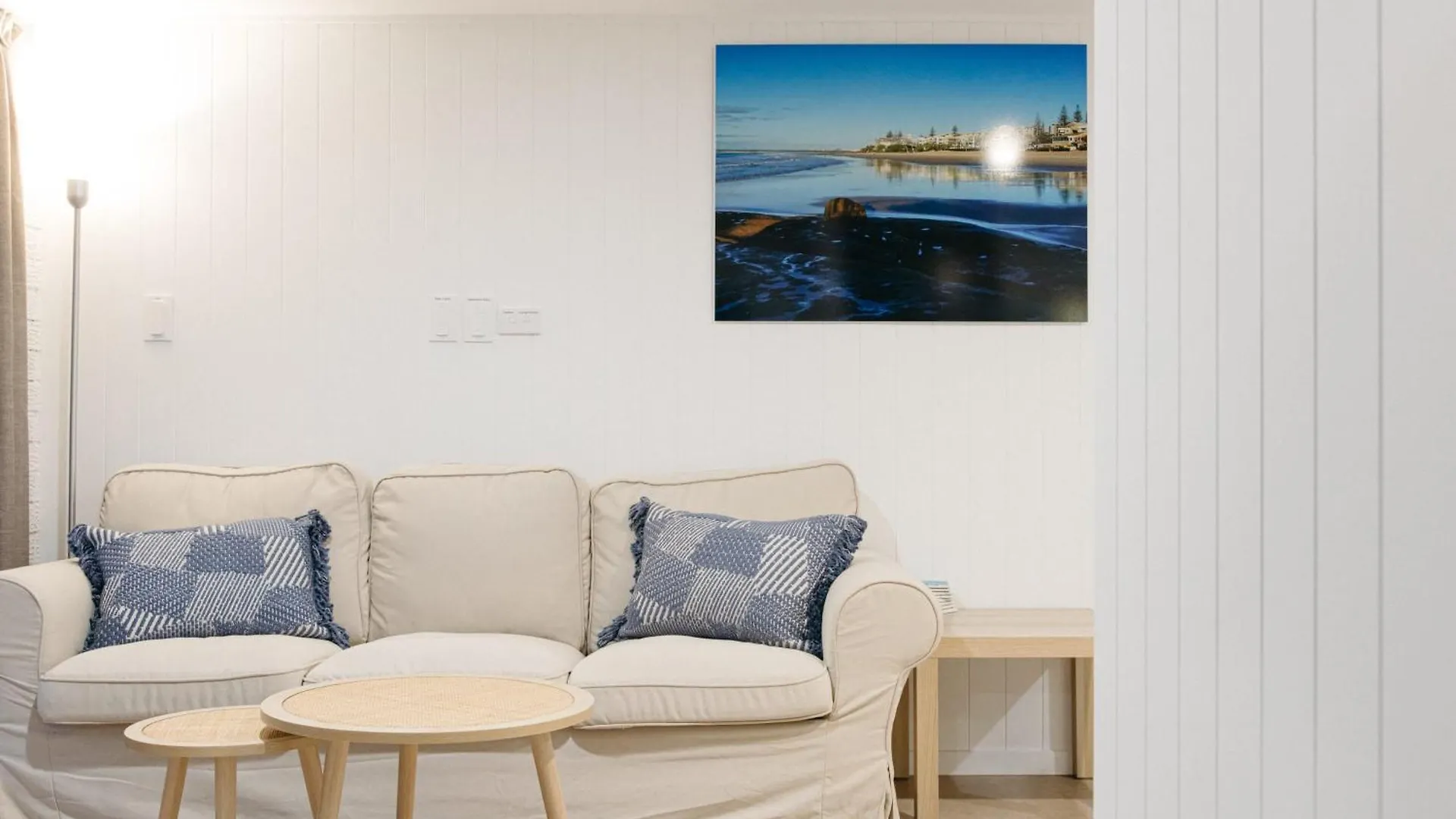 Moffat Beach Coastal Contemporary Unit B Caloundra 0*,  Australia