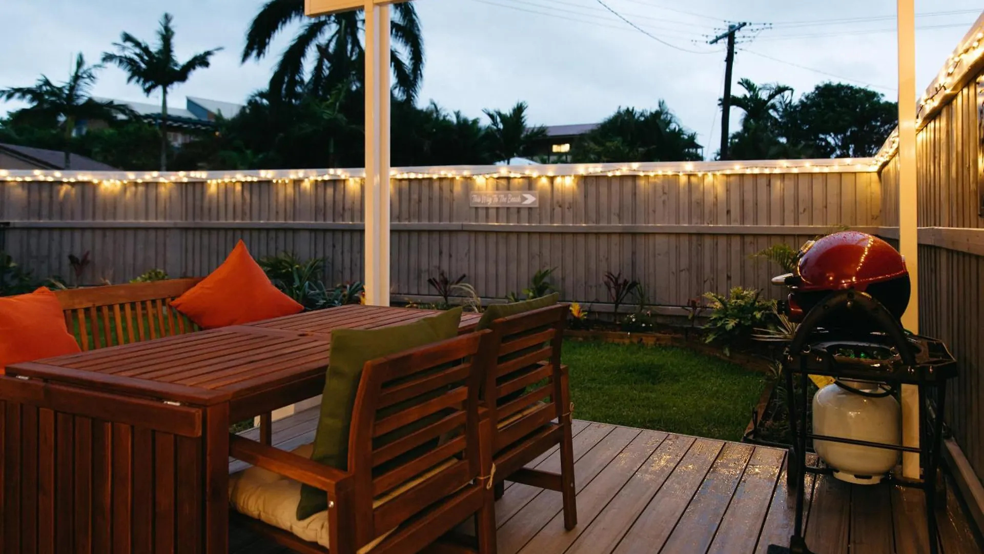 Moffat Beach Coastal Contemporary Unit B Caloundra 0*,